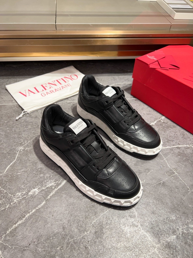 Valentino Sneakers